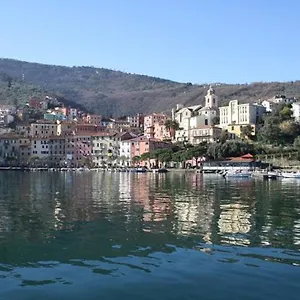 Carugio Del Couette-café Fezzano (Liguria)