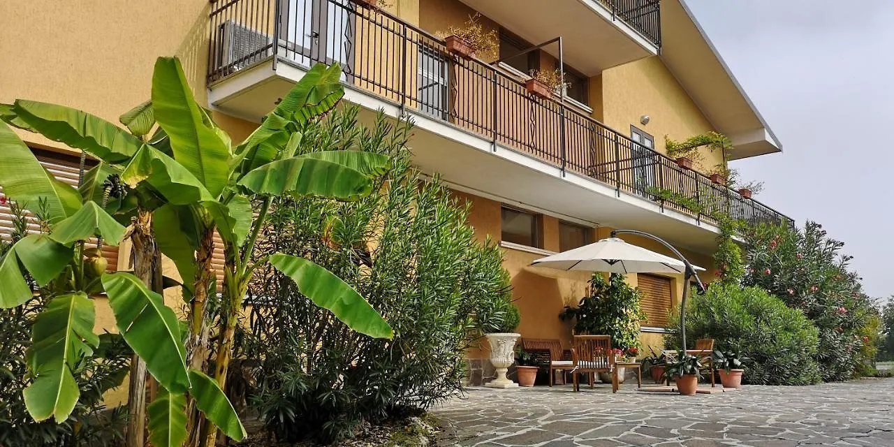 B&B Paola E Francesco San Martino Siccomario